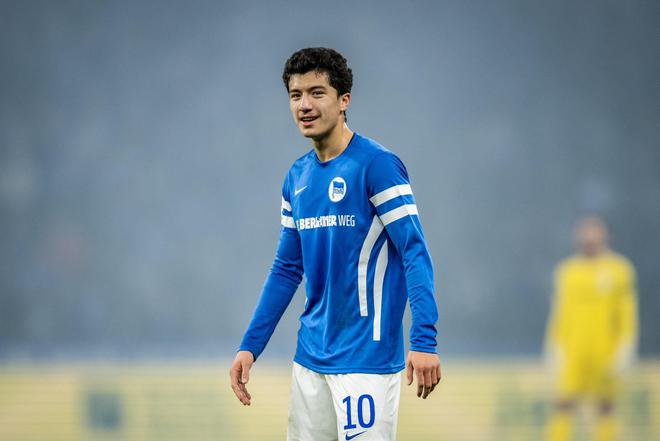 羅馬諾：藥廠購入赫塔19歲中場馬扎，轉(zhuǎn)會費1000萬歐。