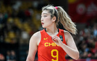 爭議：宮魯鳴勸李夢被拒，王思雨獲重用，陳楠揭秘女籃內(nèi)幕