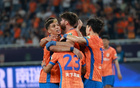中超：久逢甘霖，贏拼雙響，泰山勝武漢三鎮3:1。