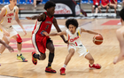 中國男籃新星崛起，國青首秀19+3，混血17歲，場內勝8分！真香！