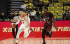中國男籃大勝委內瑞拉28分，內外兼修顯優勢